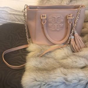 Tori Burch handbag in Rosewood Pink.